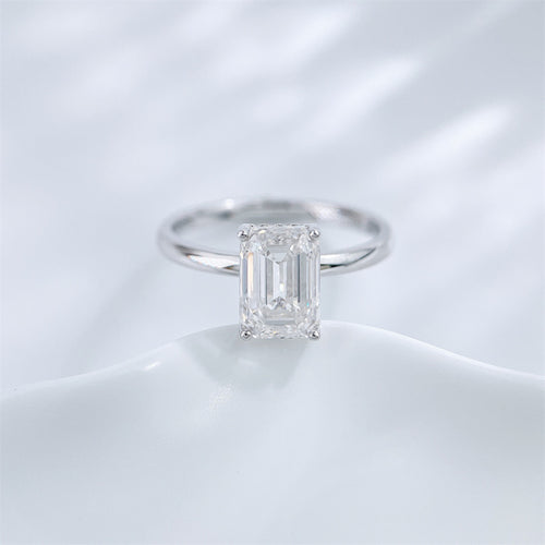 Emerald cut lab grown diamond four-prong solitaire ring by Lune Diamond