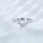 Lab grown diamond chevron ring in sterling silver by Lune Diamond