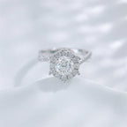 Round brilliant lab grown diamond pave halo ring by Lune Diamond