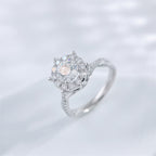 Round Brilliant Diamond Pavé Halo Ring