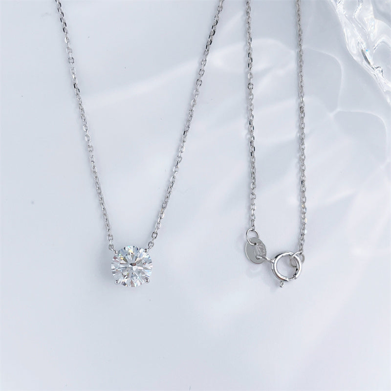 Round brilliant lab grown diamond solitaire necklace by Lune Diamond