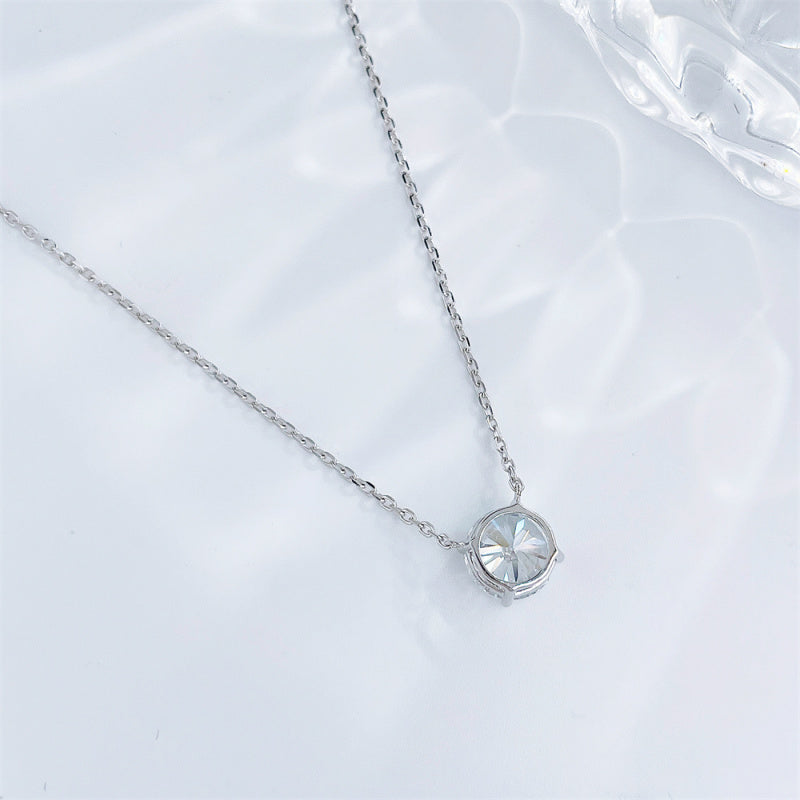 Round Brilliant Diamond Solitaire Necklace