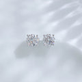 Round brilliant lab grown diamond stud earrings by Lune Diamond