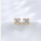 Princess cut lab grown diamond solitaire stud earrings by Lune Diamond