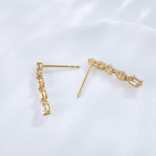Graduating Diamond Line Drop Earrings